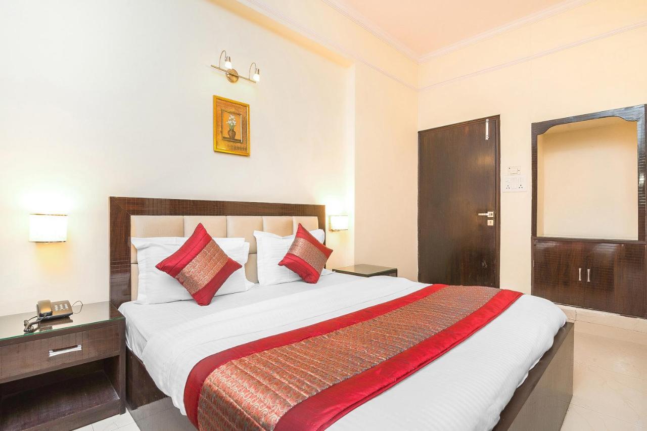 Oyo 14245 Amitabh Guest House New Delhi Exterior photo