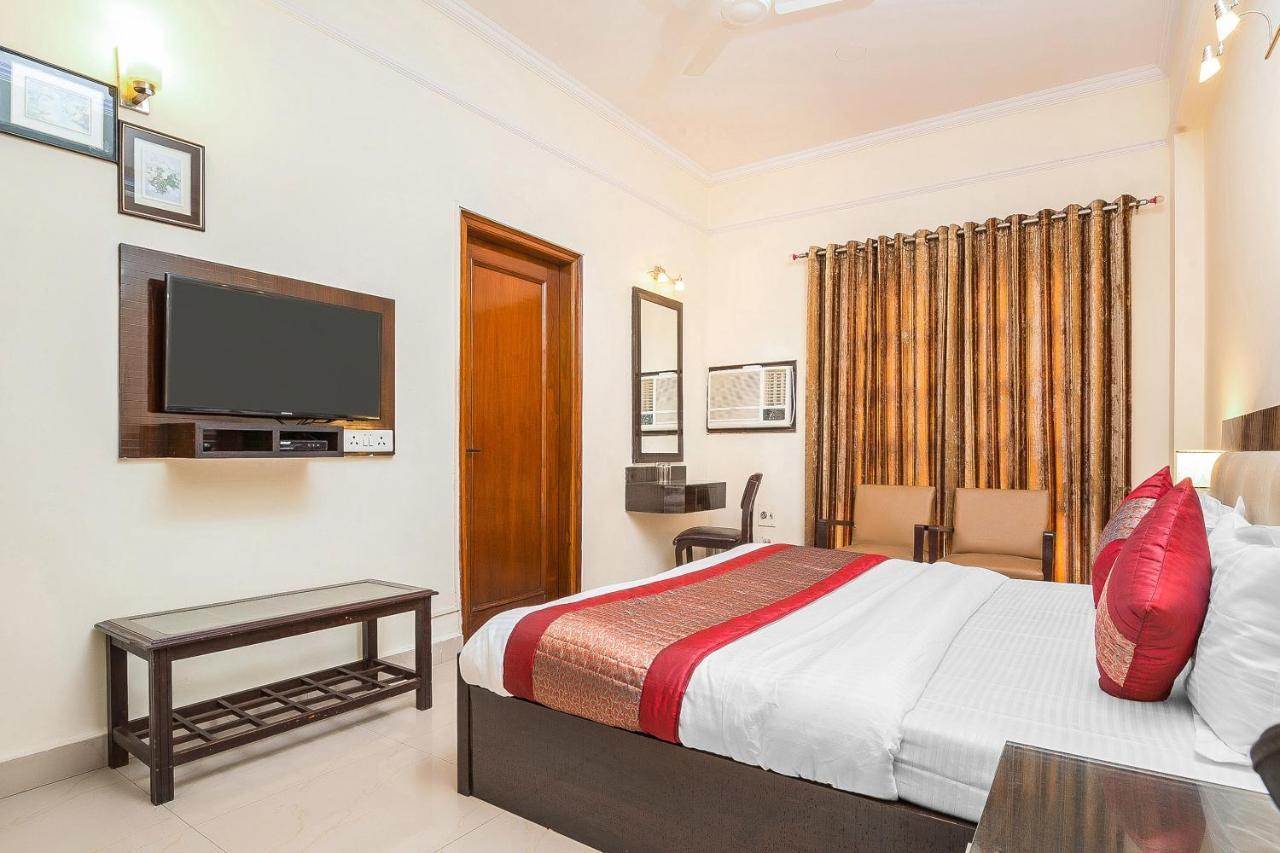 Oyo 14245 Amitabh Guest House New Delhi Exterior photo